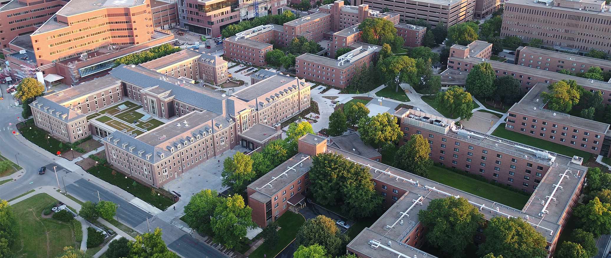 Aerial view of Pioneer Hall at the University of Minnesota