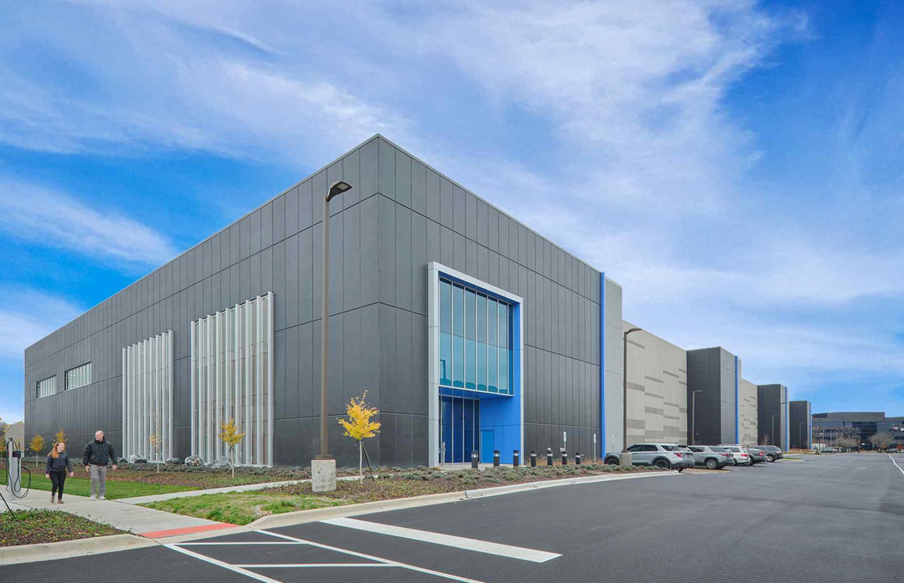 exterior corner of illinois data center wall panels