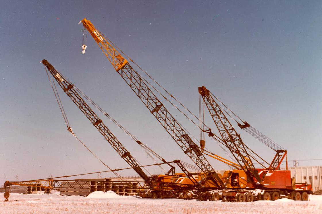 Wells Cranes
