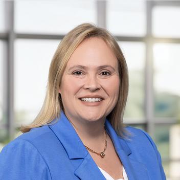 vanessa ramirez headshot