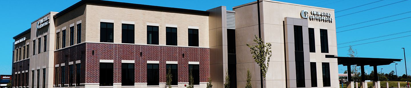 full shot of twin cities orthopedics