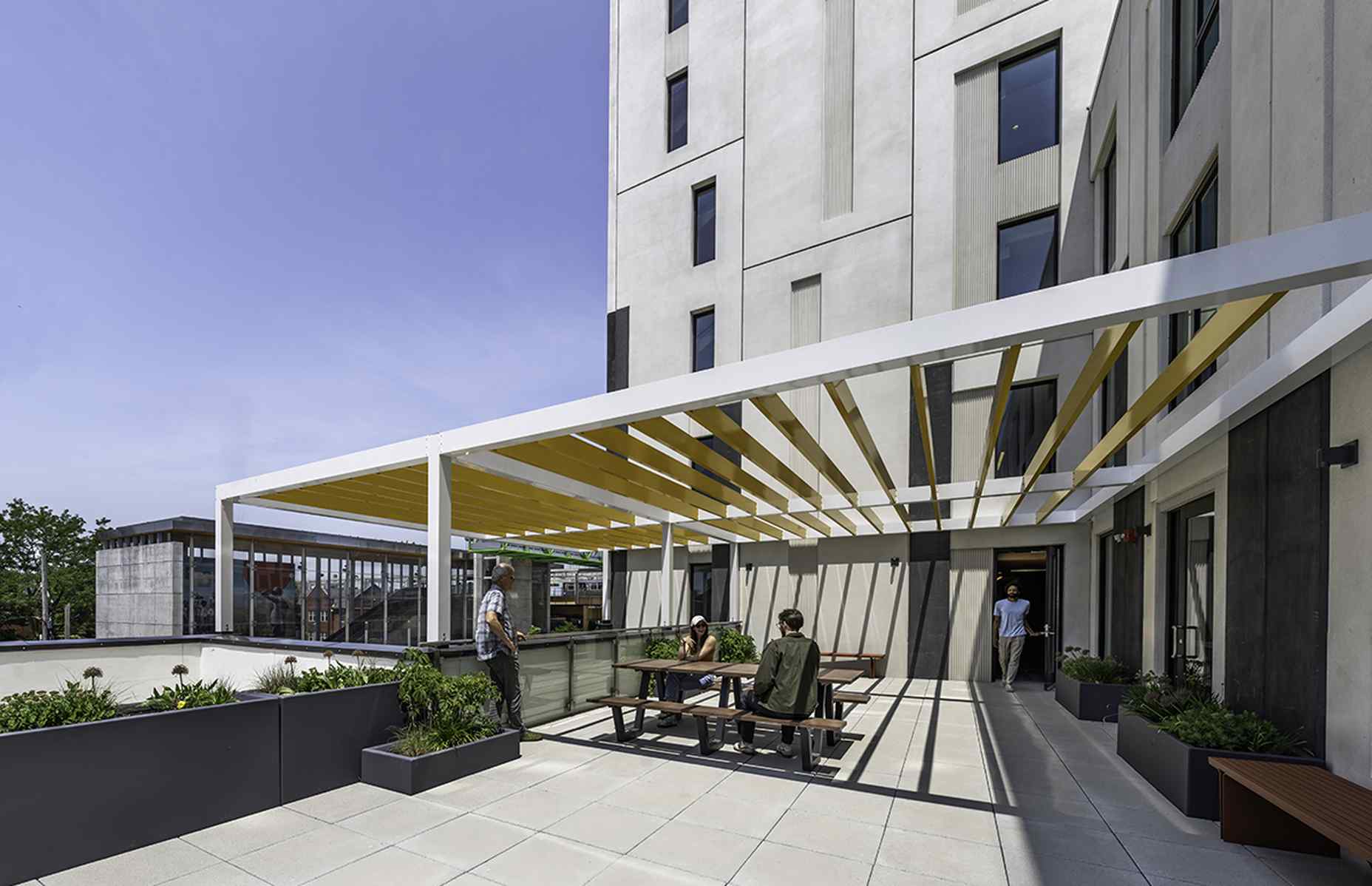 westhaven park chicago total precast apartments patio