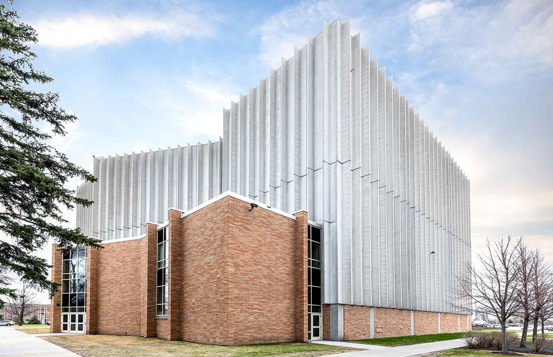 exterior of chester fritz auditorium