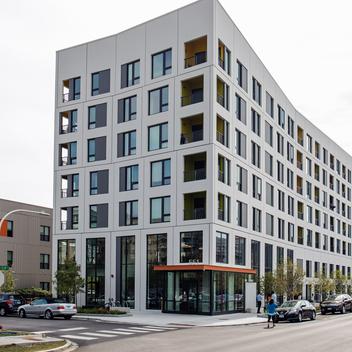 elm 551 street view with entrance