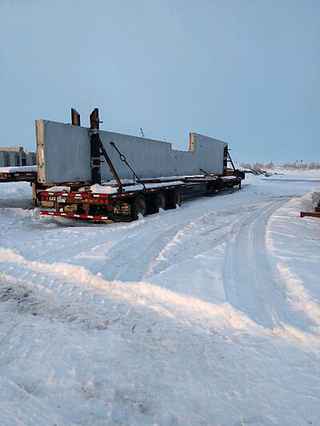 Flat trailer